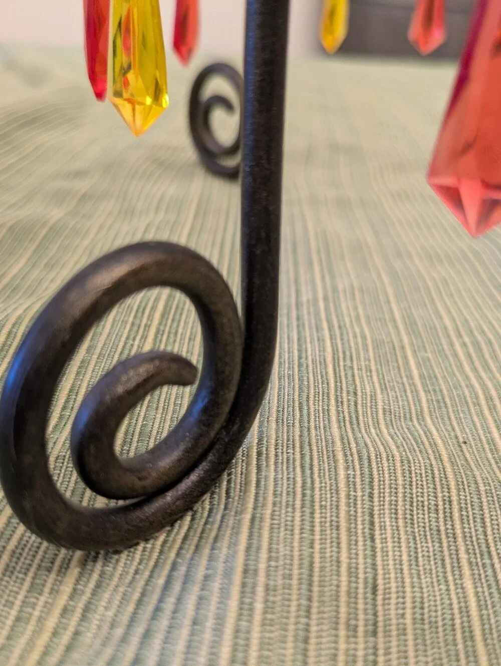 Wrought Iron Stand For Pie Plates/Cake Pan - 9